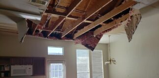 4 bà cháu chết cháy do dùng lò sưởi ở Texas